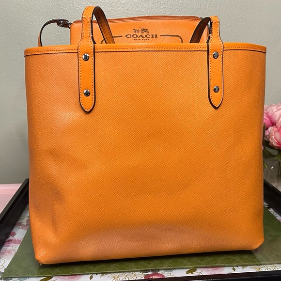 Coach Signature Reversible Tote Brown with Orange Trim and Pouch - Picture 11 of 16